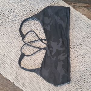Lululemon sports bra NWOT